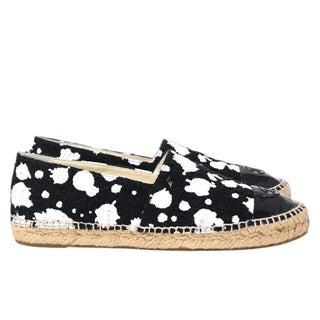 Chanel Black Timeless Splatter Paint Print CC Logo Cap Toe Espadrille Loafers