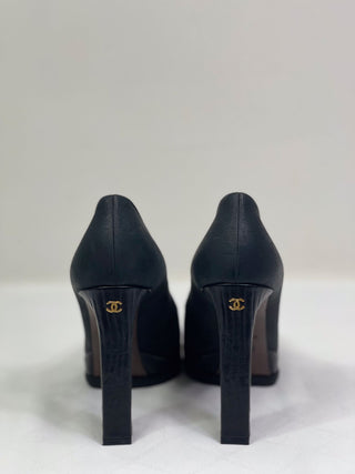 Chanel Round tip Heels