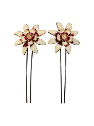 Chanel Metal CC Ombre Flower Hairpin