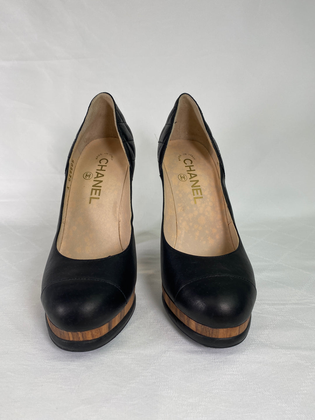 Chanel Black Quilted Leather Cap Toe Block Heel Pumps Chanel Black Quilted Leather Cap Toe Block Heel Pumps