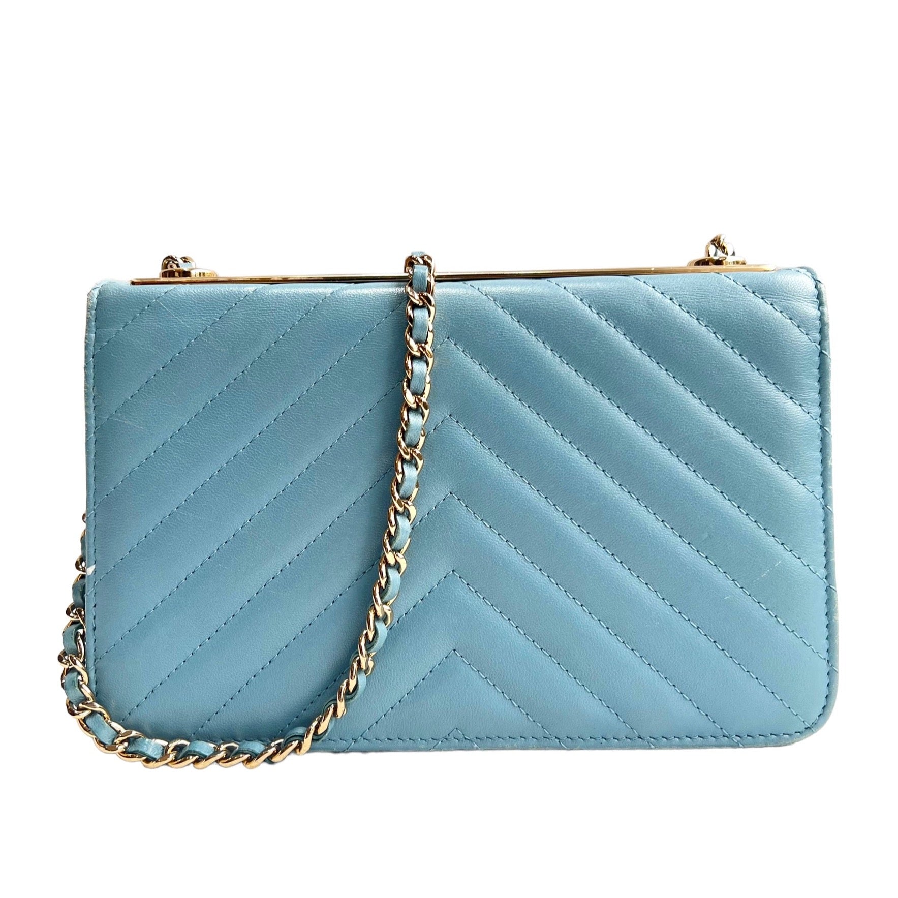 Chanel Lambskin Chevron Quilted Trendy CC Wallet on Chain – Bella Ling