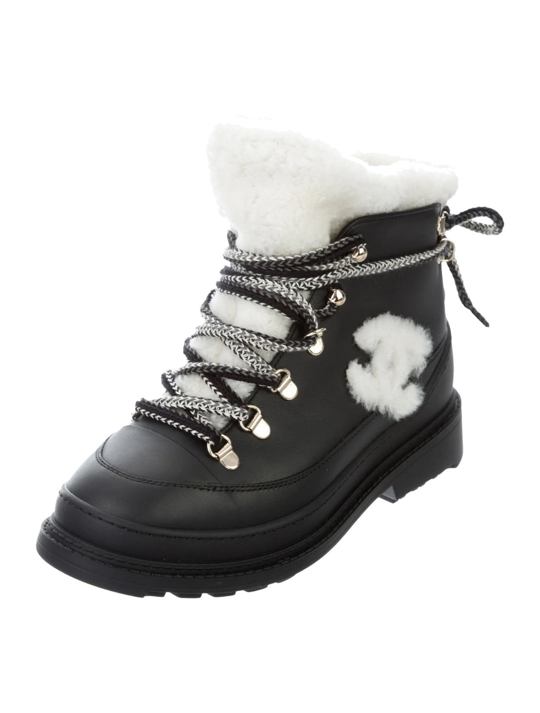 CHANEL Spike Snow Boots Bella Ling